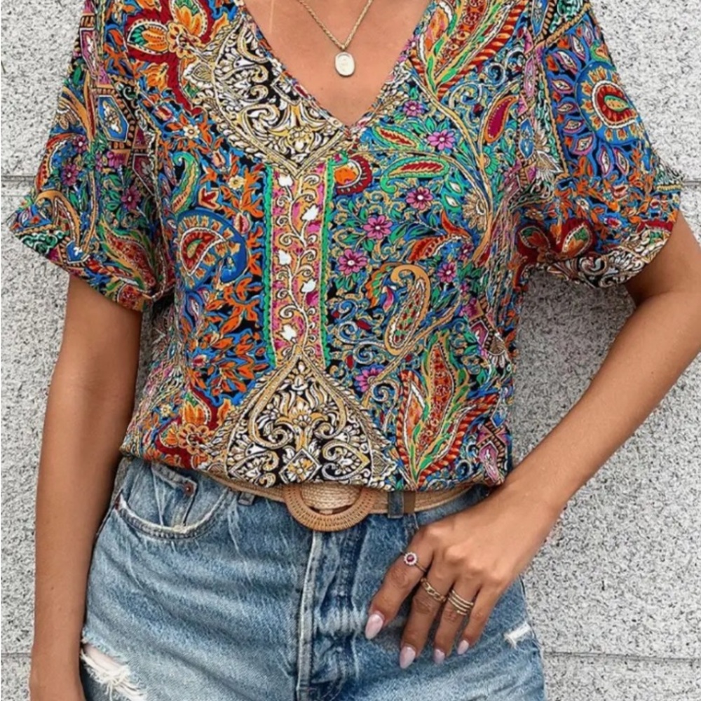 NWOT Paisley Print V-Neck Blouse
